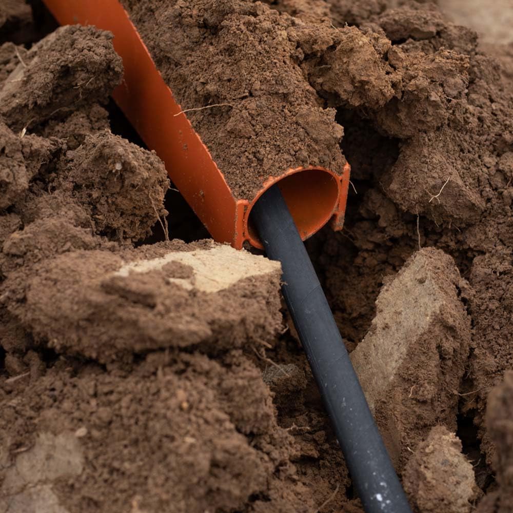 Titan Attachments 3 Point Single Tine Subsoiler with Pipe Layer, Fits Cat 1 Tractors, Accepts 50mm Poly Pipe, Adjustable Ripping Depth, Rips Through Compact Soil to Lay Pipes, Hoses, and Wires